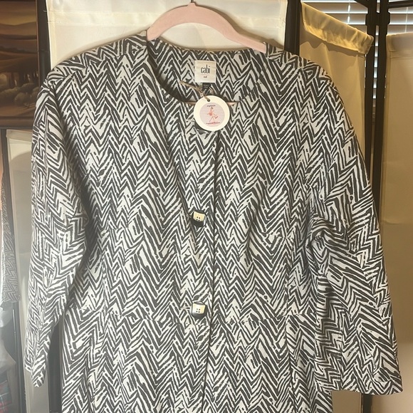 Gray Coat with Buttons - Picture 1 of 4